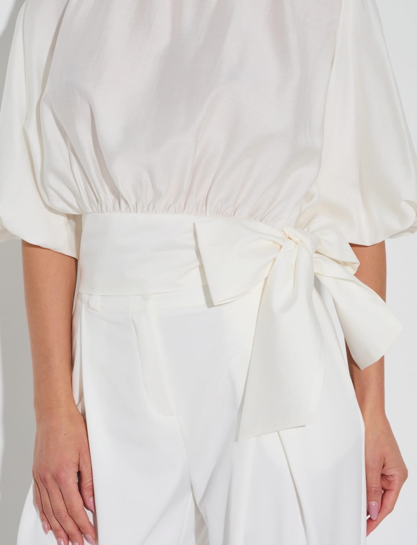 Dámská  halena s mašlí